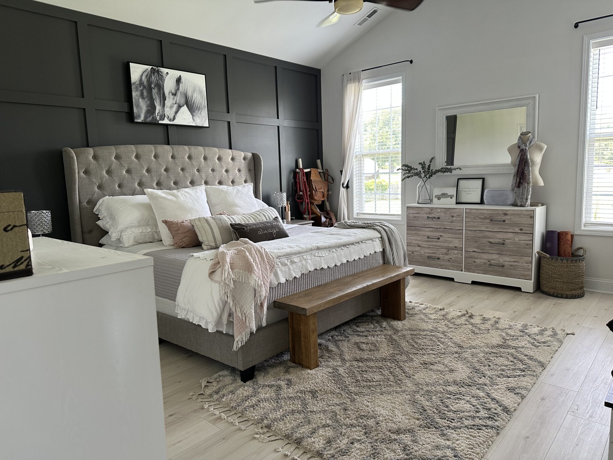 Master Bedroom Accent Wall - fulltimehomebody.com