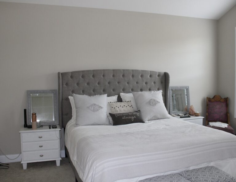 Master Bedroom Accent Wall - fulltimehomebody.com